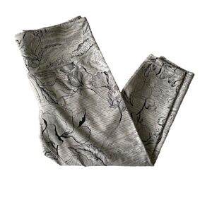 ATHLETA Elation Jacquard Black & White Legging Size XL